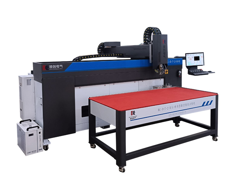 恒溫常量數(shù)控發(fā)泡密封涂膠機(jī)